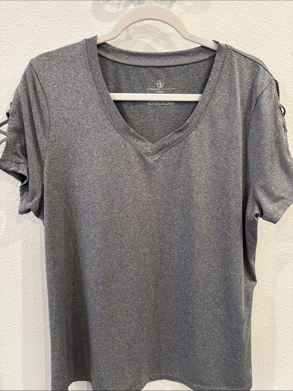 Adrienne Vittadini Heather Gray V-Neck Short Sleeve Tee